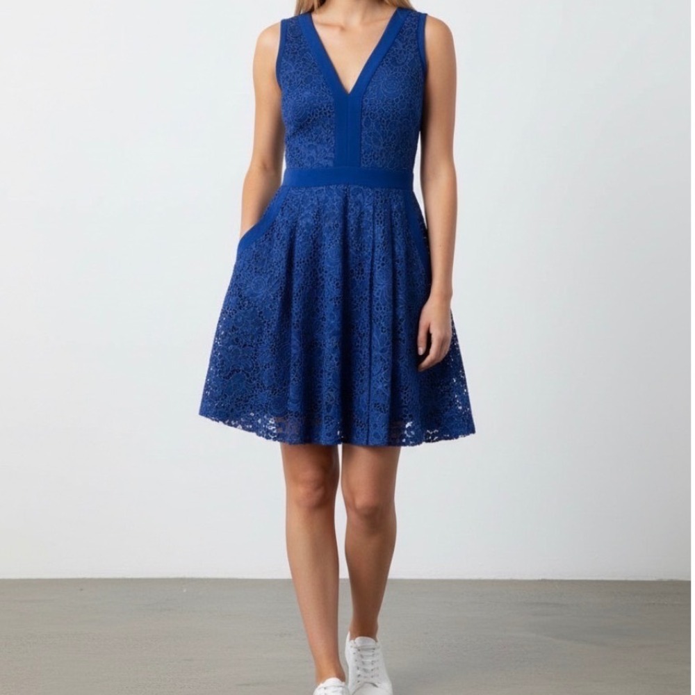 Free People Lovely in Lace Mini Dress Cut Out Fit and Flare A-Line size XS‎